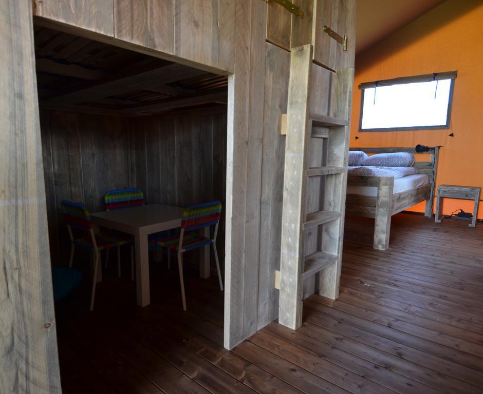 Glamping Aan De Vleterbeke Hotell Vleteren Exteriör bild